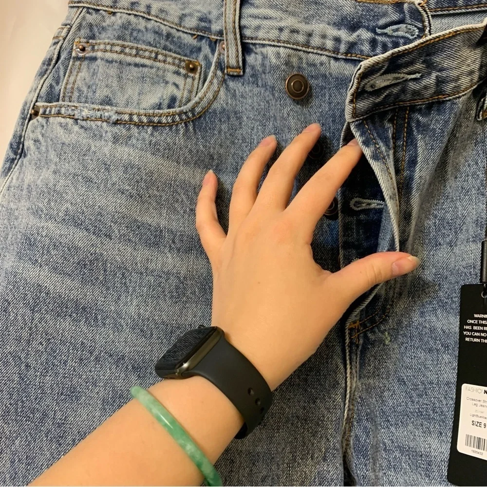 NWT Fashion Nova Crossover Straight Leg Jeans - Blue Light Wash - Picture 4 of 16